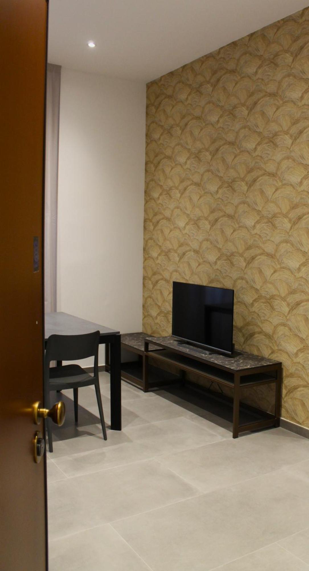Apartment Miki - Mauro Macchi 91 Milan
